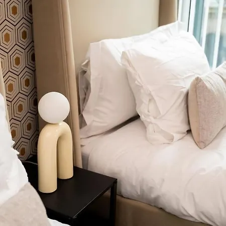 Luxury Centre 2 Bed In Centre 公寓
